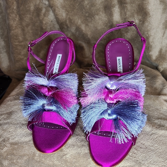 Manolo Blahnik Slingback Sandals - Picture 6 of 8